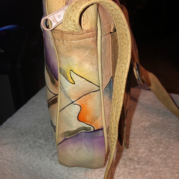 Sam Sam Genuine Leather Painted Cross Body Handbag (JJ) - Picture 2 of 12